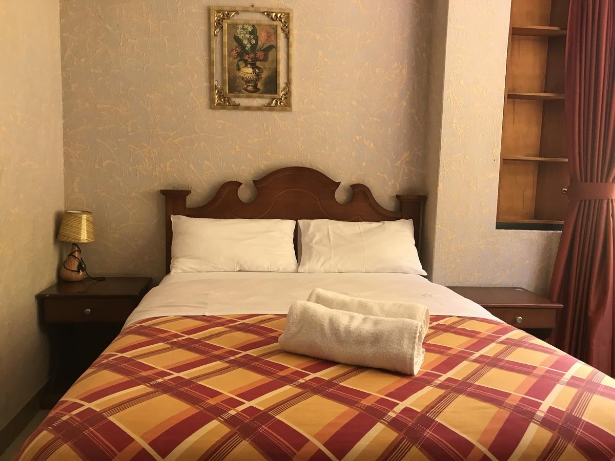 Hotel Puerta Del Sol Baños Kültér fotó