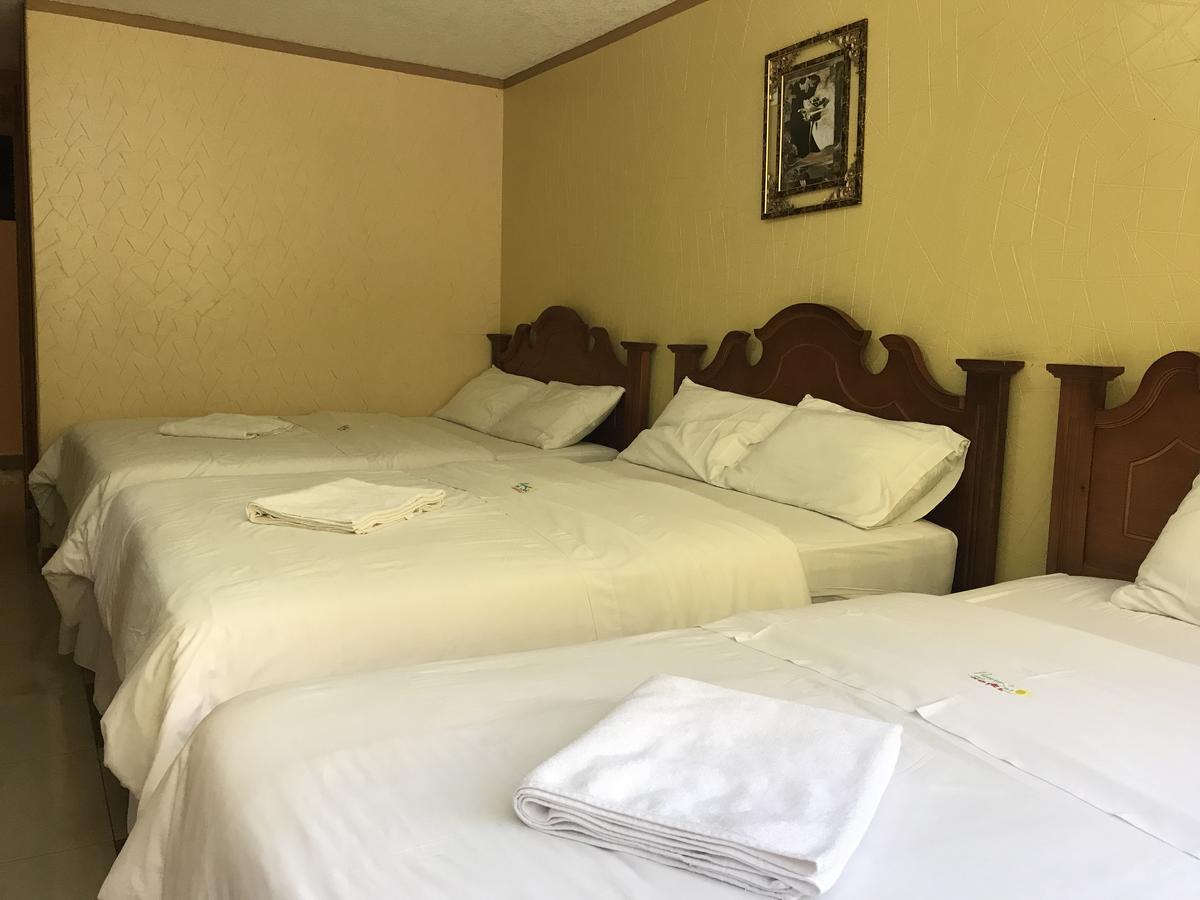 Hotel Puerta Del Sol Baños Kültér fotó